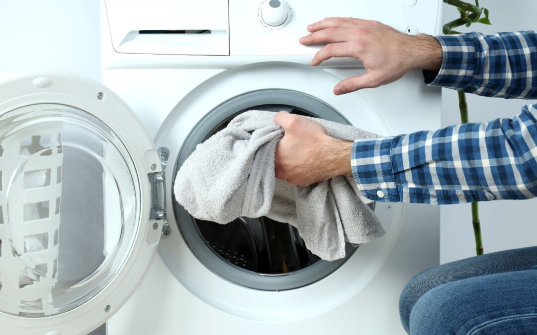 Washing Machine giving off bad Smells? Here’s How to Clean It